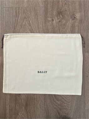 Bally dust bag (C971)